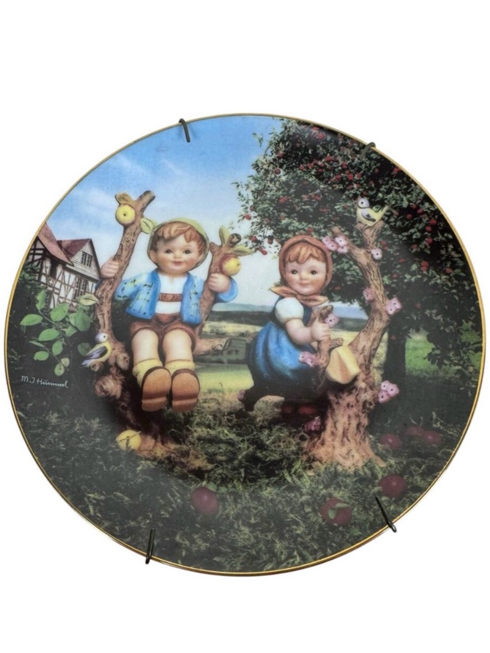 Vtg 1989 M.I. Hummel Apple Tree Boy & Girl Little Companions Danbury Mint Plate